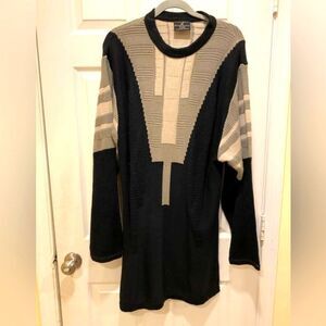 Bergati Vintage Sweaterdress, women's sz M, gray, black & white.
